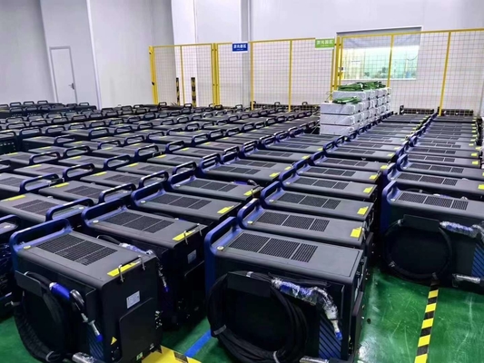 2024 เครื่องเชื่อมเลเซอร์มือถือแบบพกพาแบบลมเย็นขนาดเล็ก 1500W พร้อมเครื่องส่งสาย