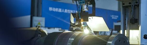 เครื่องหุ้มด้วยเลเซอร์ความเร็วสูงแบบเปิดขนาด 6000W การซ่อมพื้นผิว 3 มิติของแม่พิมพ์และเครื่องมือยานยนต์