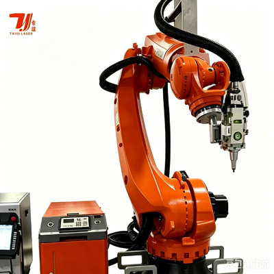 KUKA 6-Axis Robot 4000W อุปกรณ์ปั่นเลเซอร์ IPG สําหรับปั่น 3 มิติที่ซับซ้อนของงานประกอบโลหะ