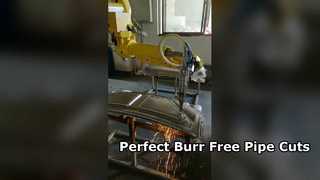 เครื่องตัดท่อเลเซอร์หุ่นยนต์ CNC สำหรับท่อน้ำมันยานยนต์ – การตัดแบบไร้เสี้ยนและการตัดขอบหน้าที่แม่นยำ